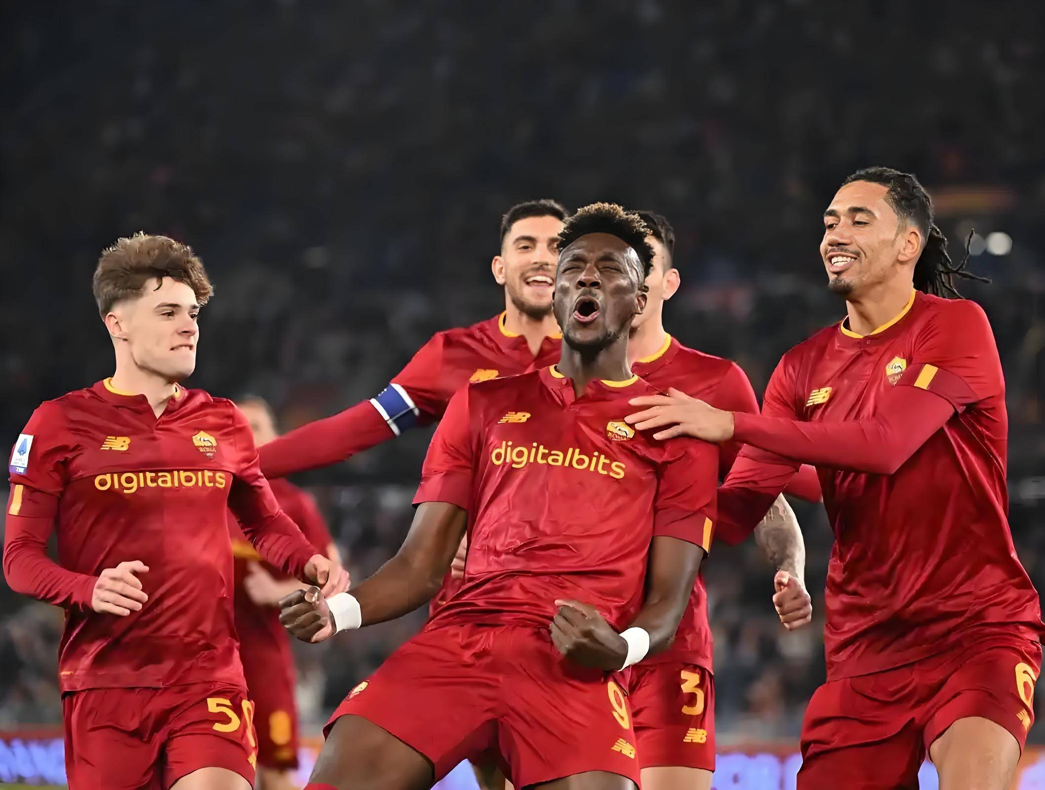 包含波尔图围绕欧联内部沟通穆雷与50激战日本队分钟，连对手都承认：山东泰山围绕葡超完成体检的词条